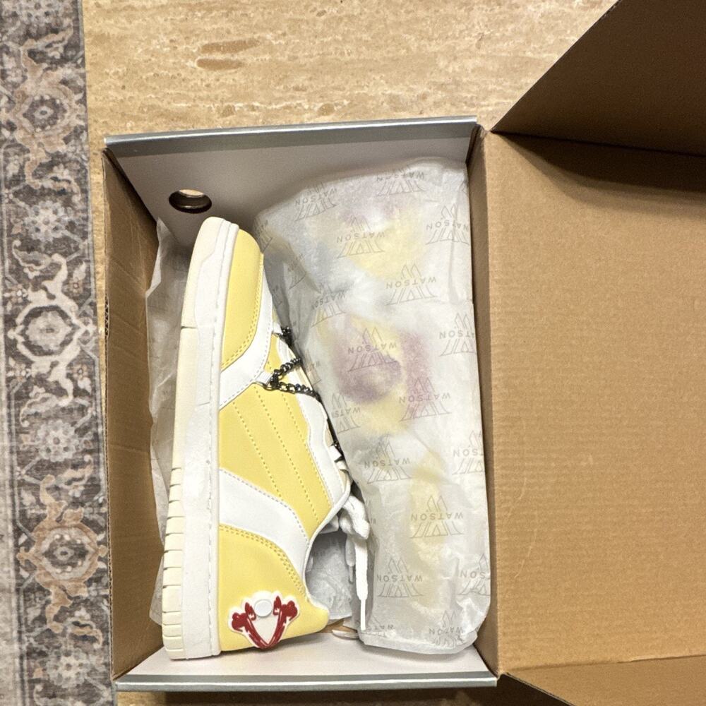 WATSON Men's Low Top Lace-Up Sneaker Skull Chain Yellow/White/Red